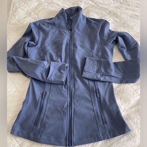 Lululemon define jacket size 8